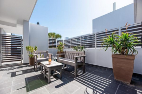 Luxury Beachfront Apartment in Eden on the Bay 191- 2 bedroom